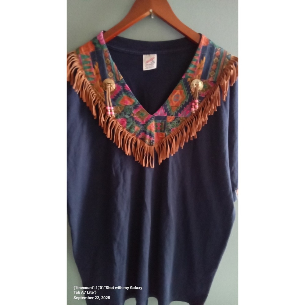 Jerzees Vintage Southwestern Fringe‎ T Shirt Novelty Tribal Colorful Top
